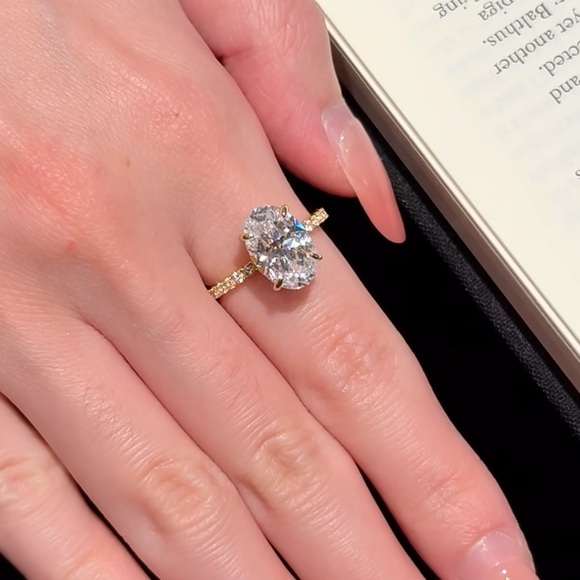 4CT S925 Sterling Silver or Gold Oval Cut Engagement Rings Promise Vacation Ring - Picture 5 of 7